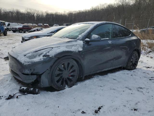 TESLA MODEL Y 2022 مع رقم تعريف المركبة 7SAYGDEF6NF377267 - صورة من المزاد