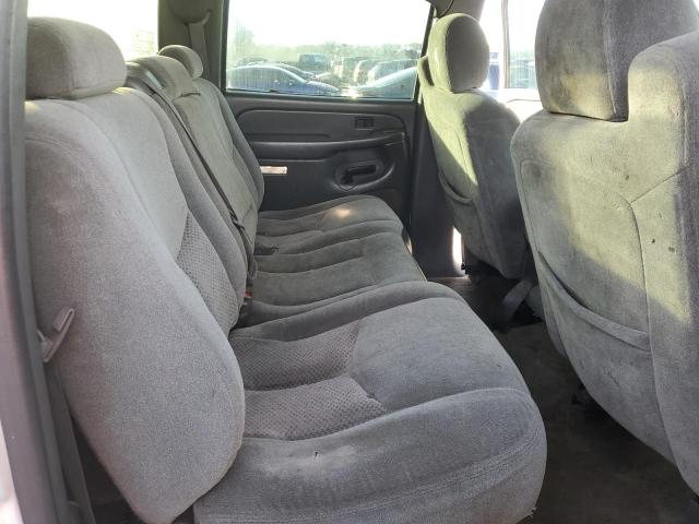 Photo 10 from auction – 2004 CHEVROLET SILVERADO with VIN 1GCHC23U04F124373