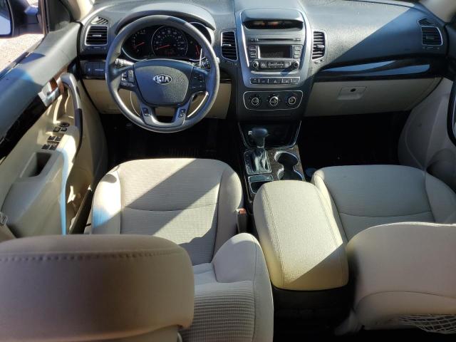 Photo 8 from auction – 2015 KIA SORENTO LX with VIN 5XYKT3A64FG621992