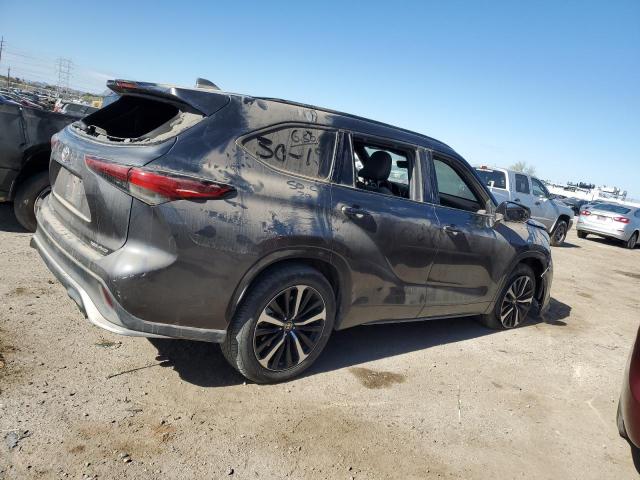 Photo 3 from auction – 2022 TOYOTA HIGHLANDER with VIN 5TDJZRBH9NS164997