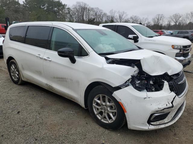 Photo 4 from auction – 2024 CHRYSLER PACIFICA T with VIN 2C4RC1BG7RR152214