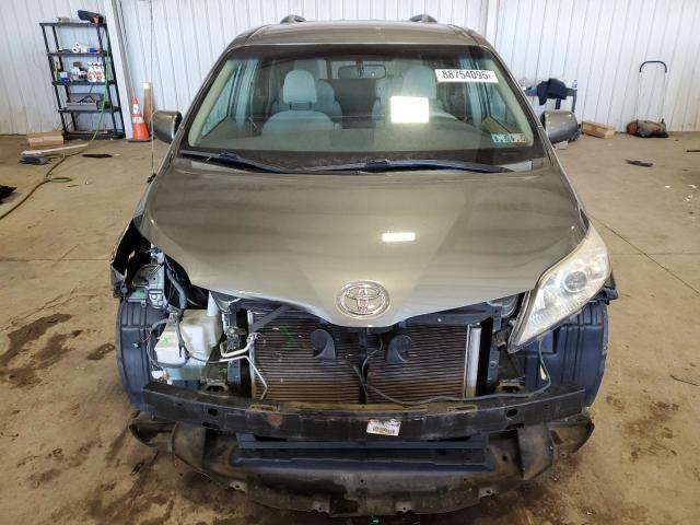 Photo 5 from auction – 2012 TOYOTA SIENNA LE with VIN 5TDKK3DC7CS178997