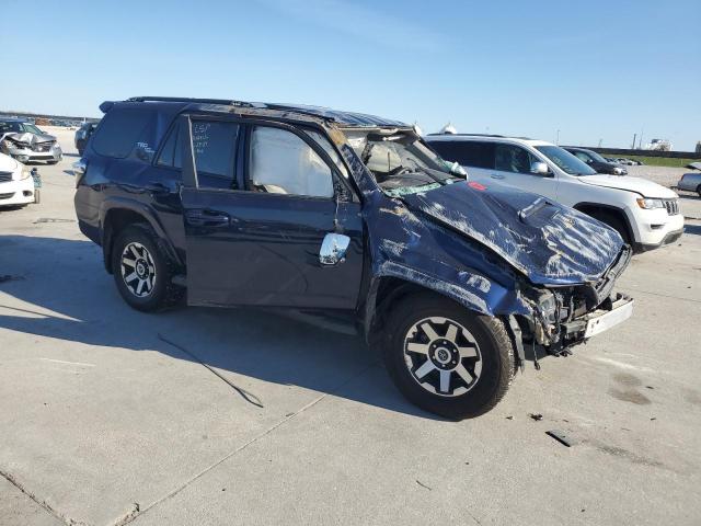 Photo 4 from auction – 2019 TOYOTA 4RUNNER SR with VIN JTEBU5JR3K5719378