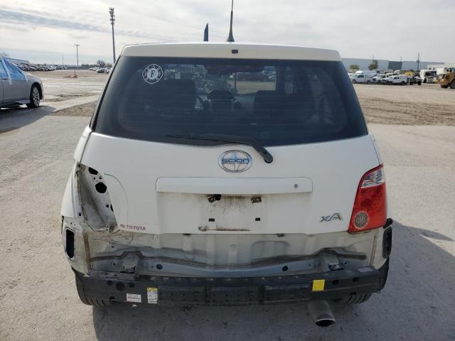 Photo 6 from auction – 2006 TOYOTA SCION XA with VIN JTKKT624765015196