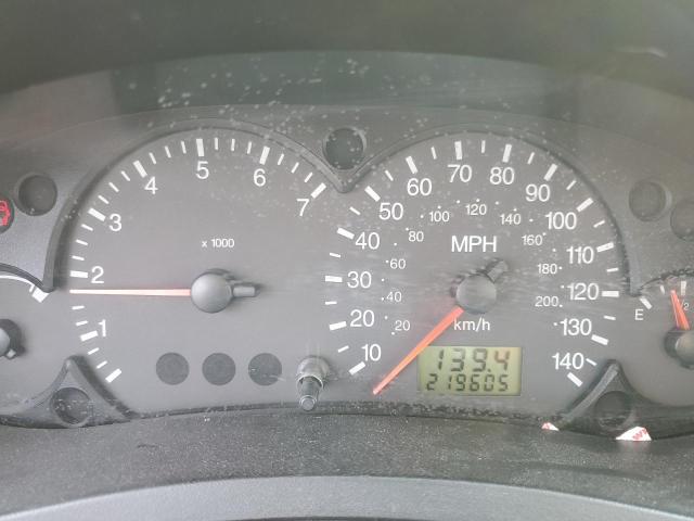 Photo 9 from auction – 2005 FORD FOCUS ZX5 with VIN 3FAFP37N85R121784