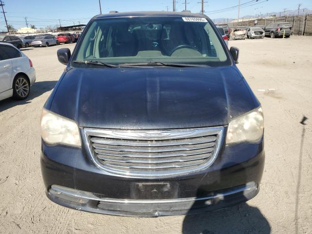 Photo 5 from auction – 2014 CHRYSLER TOWN & COU with VIN 2C4RC1BG2ER211812