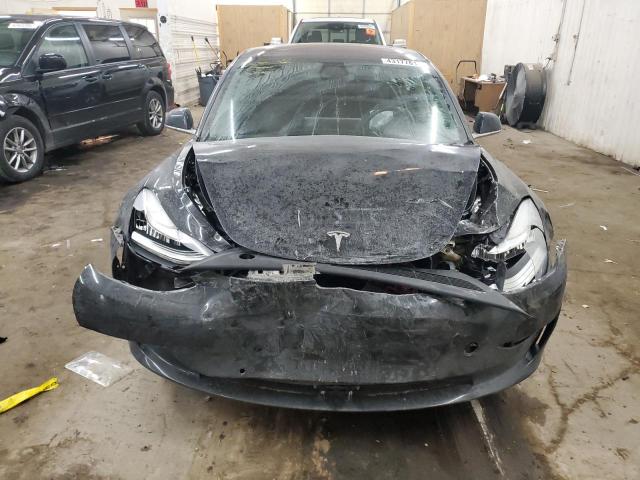Снимка 5 от търг – 2018 TESLA MODEL 3 с VIN 5YJ3E1EA7JF123223
