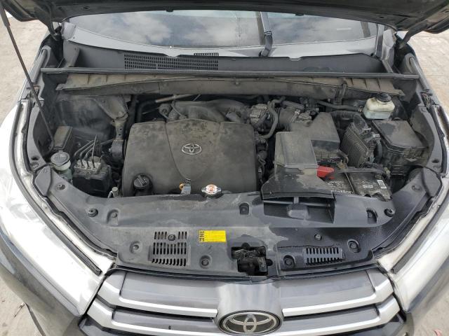 Photo 12 from auction – 2018 TOYOTA HIGHLANDER with VIN 5TDJZRFH0JS496170