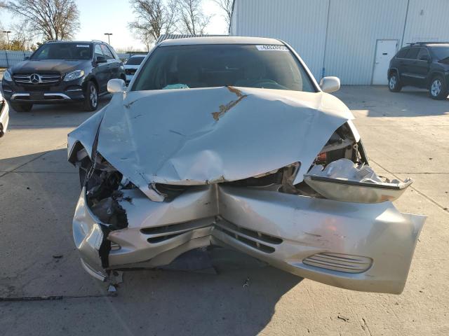 Photo 5 from auction – 2004 TOYOTA CAMRY LE with VIN 4T1BE32K54U876910