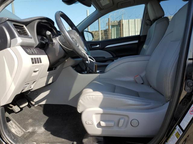 Photo 7 from auction – 2019 TOYOTA HIGHLANDER with VIN 5TDKZRFH9KS306999