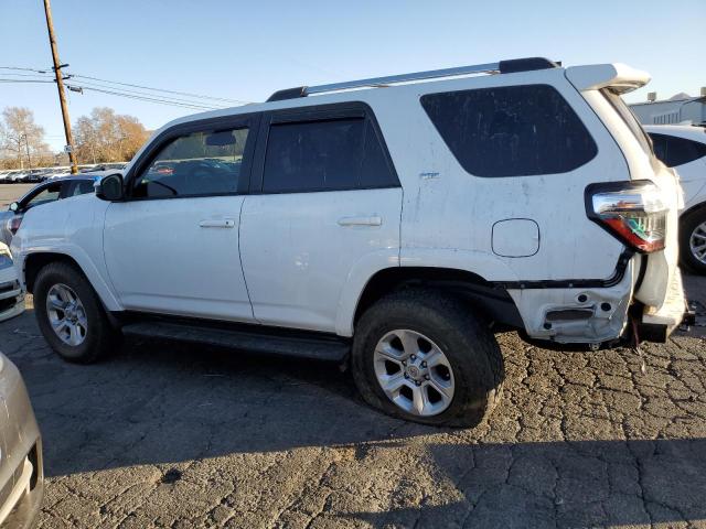 Photo 2 from auction – 2020 TOYOTA 4RUNNER SR with VIN JTEBU5JR3L5802195
