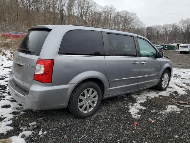 Photo 3 from auction – 2016 CHRYSLER TOWN & COU with VIN 2C4RC1BG8GR247118