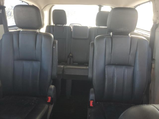 Photo 10 from auction – 2016 CHRYSLER TOWN & COU with VIN 2C4RC1CG2GR194429