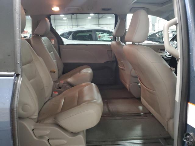 Photo 11 from auction – 2017 TOYOTA SIENNA XLE with VIN 5TDDZ3DC5HS173759
