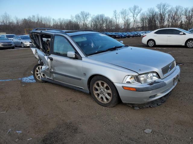 Photo 4 from auction – 2002 VOLVO V40 with VIN YV1VW29522F843173