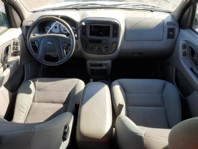 Photo 8 from auction – 2002 FORD ESCAPE XLT with VIN 1FMYU03172KB66305