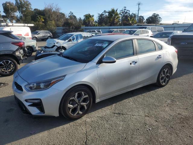 KIA FORTE FE 2021 with VIN 3KPF24AD8ME268708 - Photo from auction