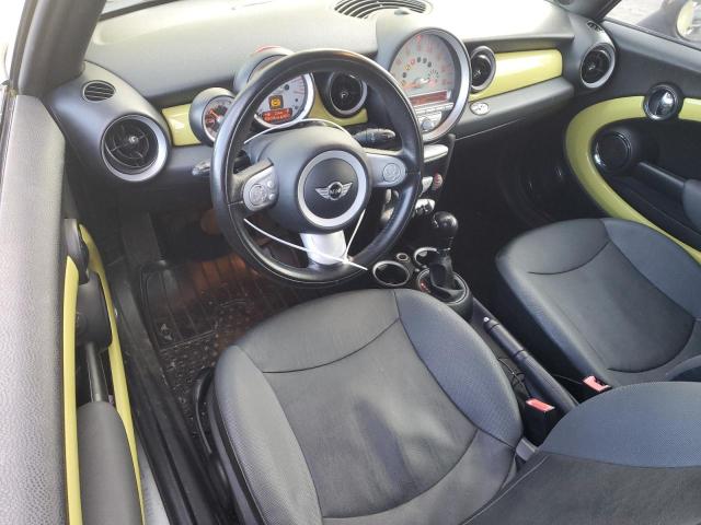 Photo 8 from auction – 2009 MINI COOPER with VIN WMWMR33549TU95327