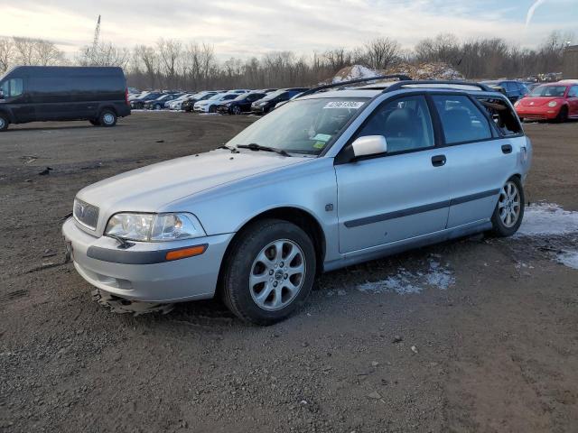VOLVO V40 2002 with VIN YV1VW29522F843173 - Photo from auction