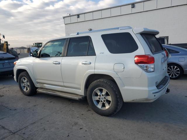 Photo 2 from auction – 2013 TOYOTA 4RUNNER SR with VIN JTEBU5JR4D5116281