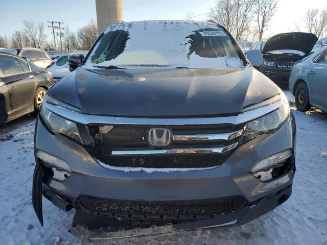 Photo 5 from auction – 2016 HONDA PILOT TOUR with VIN 5FNYF6H96GB017596