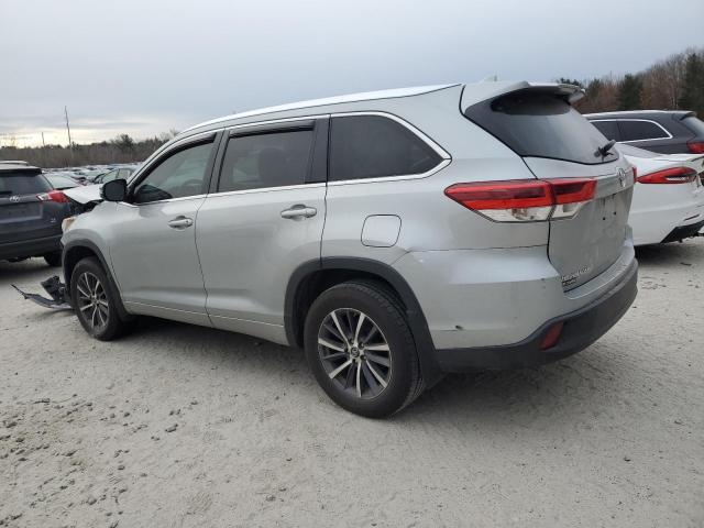 Photo 2 from auction – 2017 TOYOTA HIGHLANDER with VIN 5TDJZRFH0HS375732