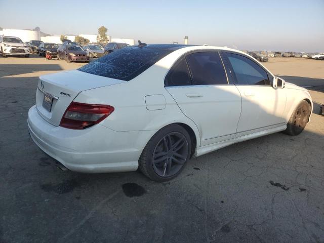 Photo 3 from auction – 2011 MERCEDES-BENZ C 300 with VIN WDDGF5EB2BA467279