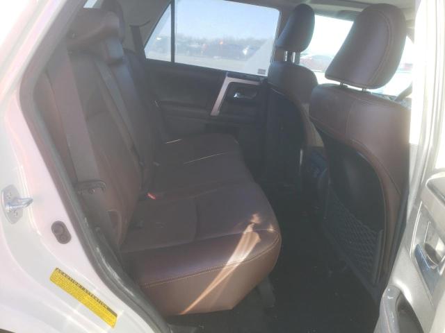 Photo 10 from auction – 2019 TOYOTA 4RUNNER SR with VIN JTEBU5JR4K5732785