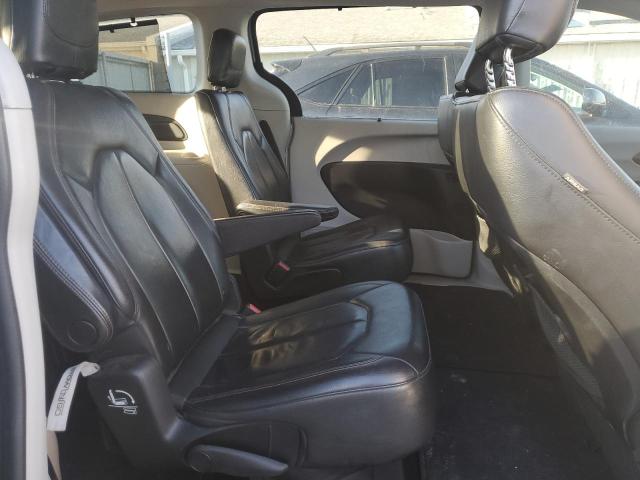 Photo 11 from auction – 2017 CHRYSLER PACIFICA T with VIN 2C4RC1BG3HR583681
