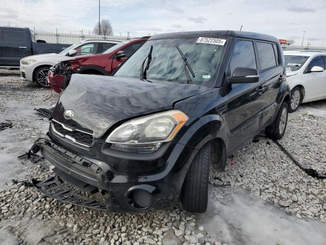KIA SOUL + 2013 with VIN KNDJT2A60D7531688 - Photo from auction