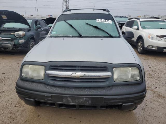 Photo 5 from auction – 2003 CHEVROLET TRACKER ZR with VIN 2CNBJ734X36928421