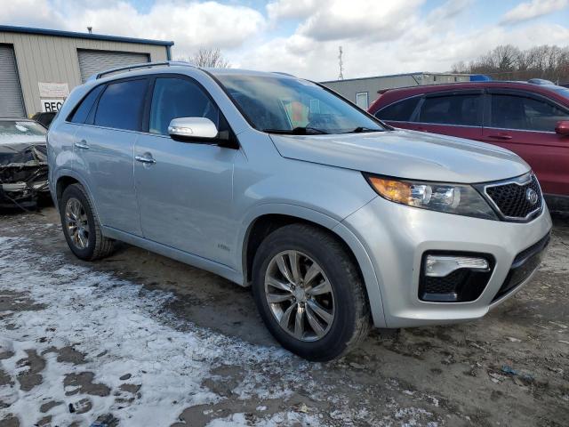 Photo 4 from auction – 2011 KIA SORENTO SX with VIN 5XYKWDA2XBG121436