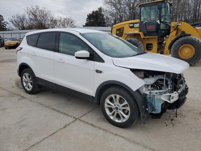 Photo 4 from auction – 2017 FORD ESCAPE SE with VIN 1FMCU0GD6HUA57460