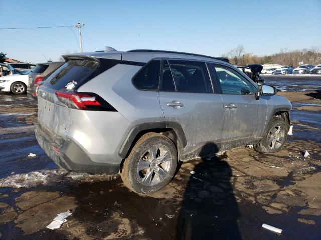Photo 3 from auction – 2022 TOYOTA RAV4 LE with VIN 4T3LWRFV4NU061292
