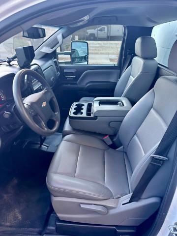 Photo 5 from auction – 2019 CHEVROLET SILVERADO with VIN 1GB3KVCG0KF187502