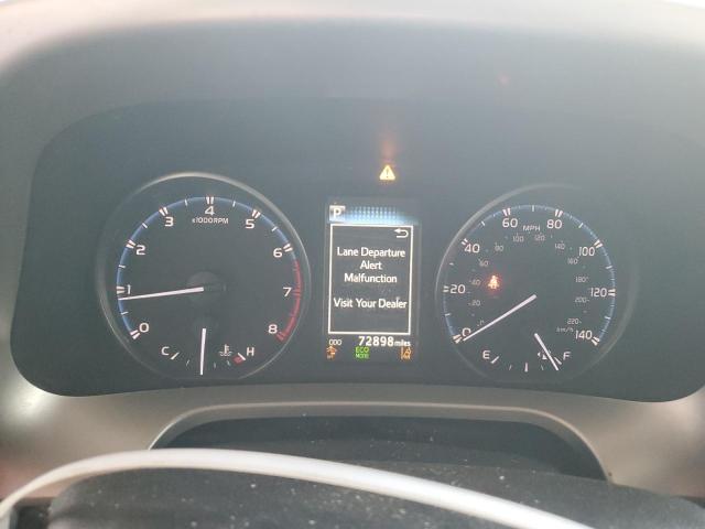 Photo 9 from auction – 2018 TOYOTA RAV4 LE with VIN JTMZFREV3JD113062