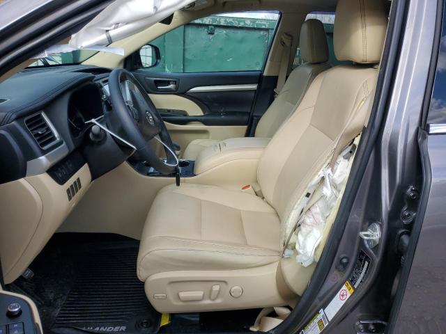 Photo 7 from auction – 2018 TOYOTA HIGHLANDER with VIN 5TDJZRFH7JS560964
