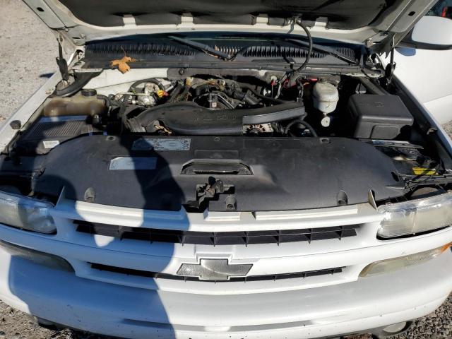 Photo 12 from auction – 2003 CHEVROLET SUBURBAN K with VIN 3GNFK16Z03G137883