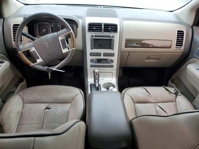 Photo 8 from auction – 2010 LINCOLN MKX with VIN 2LMDJ8JC8ABJ16746