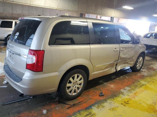 Photo 3 from auction – 2016 CHRYSLER TOWN & COU with VIN 2C4RC1BG4GR205948