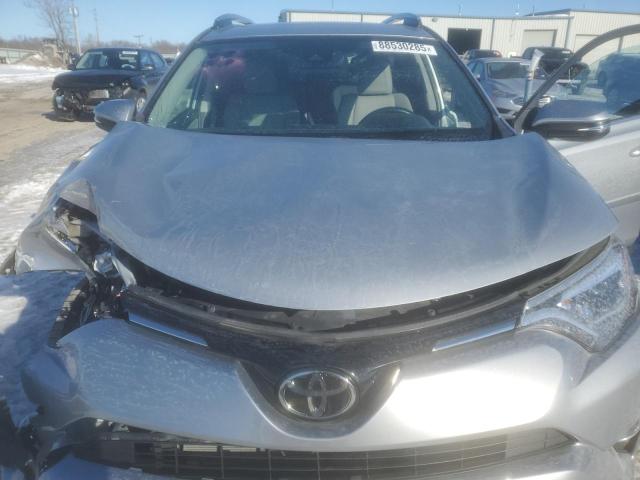 Photo 12 from auction – 2018 TOYOTA RAV4 LIMIT with VIN 2T3DFREV9JW845449