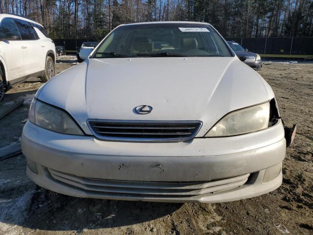 Photo 5 from auction – 2000 LEXUS ES 300 with VIN JT8BF28G8Y5101076