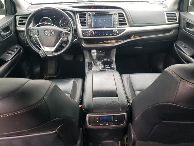 Photo 8 from auction – 2019 TOYOTA HIGHLANDER with VIN 5TDJZRFH8KS948366