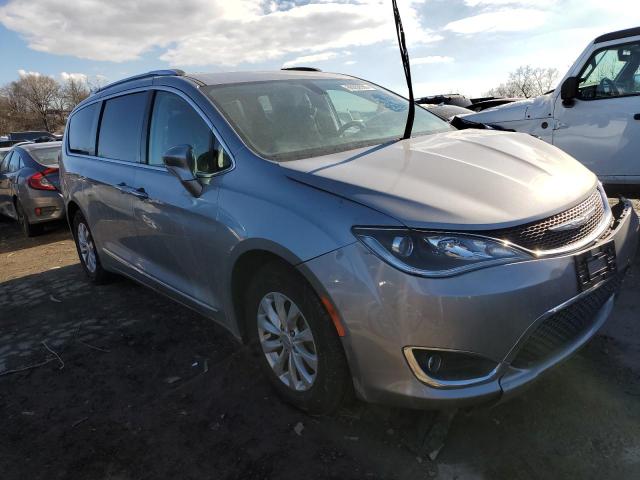 Photo 4 from auction – 2018 CHRYSLER PACIFICA T with VIN 2C4RC1BG6JR261798