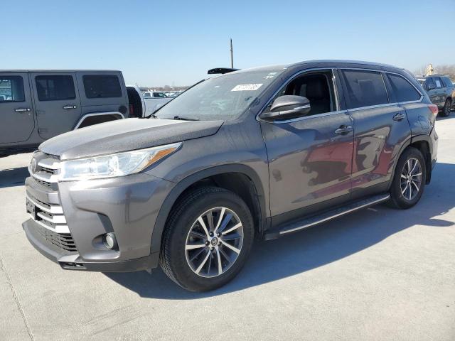 Photo 1 from auction – 2019 TOYOTA HIGHLANDER with VIN 5TDKZRFH7KS554636