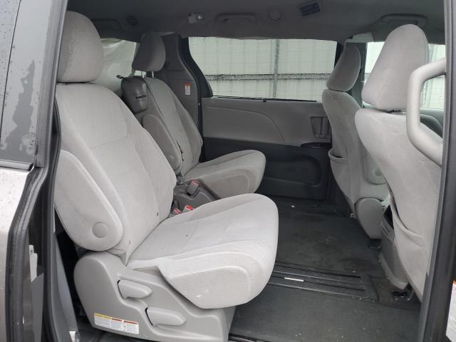 Photo 11 from auction – 2017 TOYOTA SIENNA LE with VIN 5TDKZ3DC0HS771345