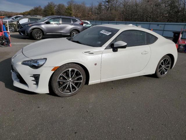 TOYOTA 86 BASE 2017 with VIN JF1ZNAA16H8701604 - Photo from auction