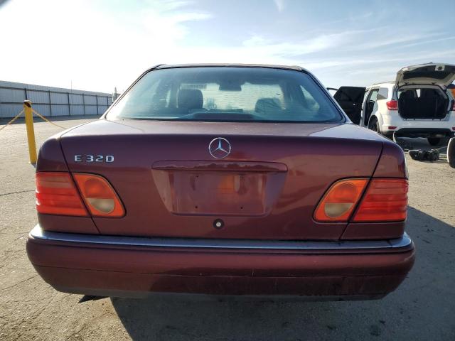 Photo 6 from auction – 1999 MERCEDES-BENZ E 320 with VIN WDBJF65H2XA785547