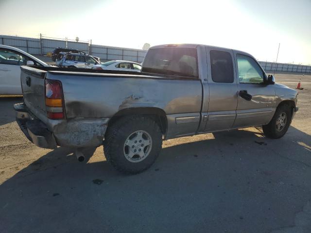 Photo 3 from auction – 2000 CHEVROLET SILVERADO with VIN 2GCEC19V4Y1370157