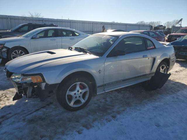 FORD MUSTANG 2000 with VIN 1FAFP4042YF259569 - Photo from auction
